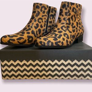 Suzana Santos Round Toe Mid Rise Leopard Print Boots